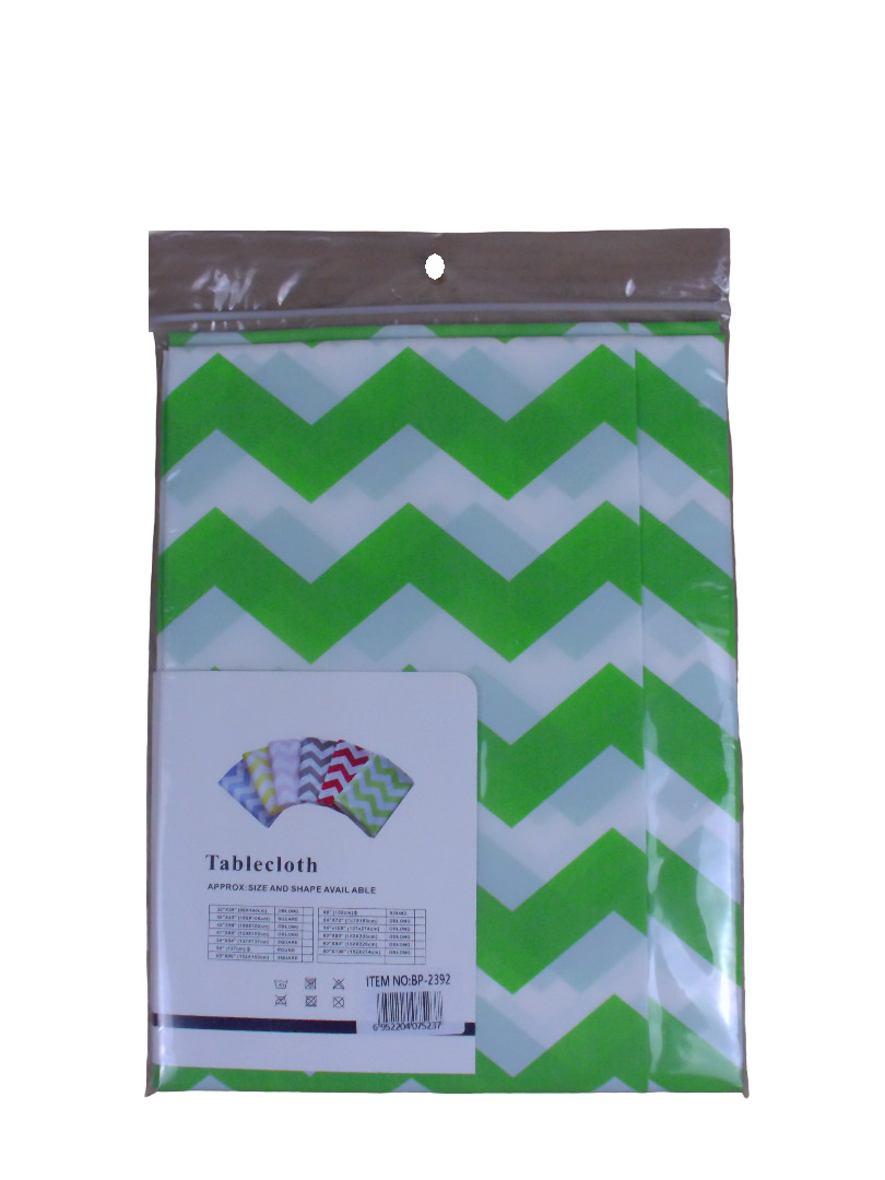 PLASTIC TABLE CLOTH 137*183CM